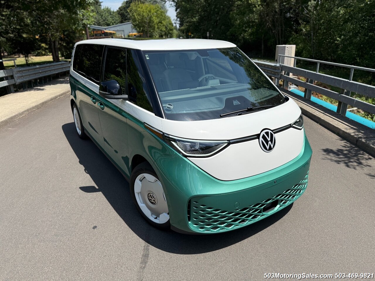 2025 Volkswagen ID. Buzz 1st Edition 4Motion - Photo 12 - Beaverton, OR 97005