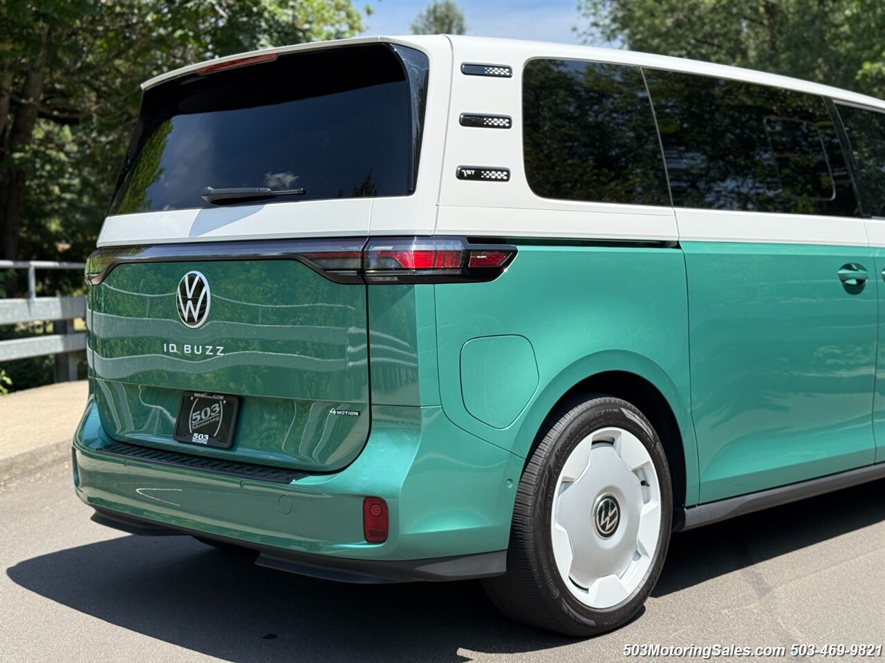 2025 Volkswagen ID. Buzz 1st Edition 4Motion - Photo 3 - Beaverton, OR 97005