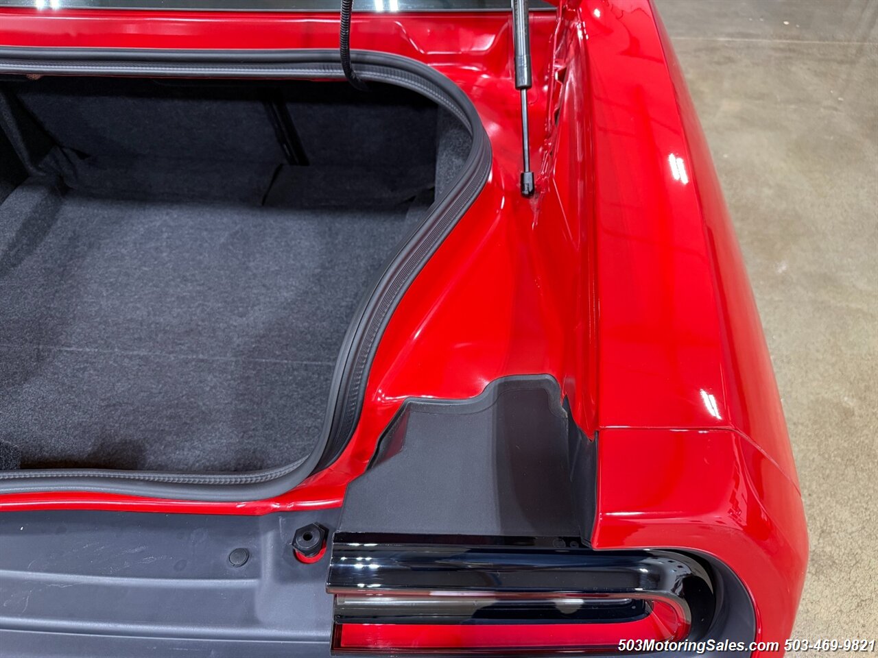 2015 Dodge Challenger SRT Hellcat - Photo 63 - Beaverton, OR 97005