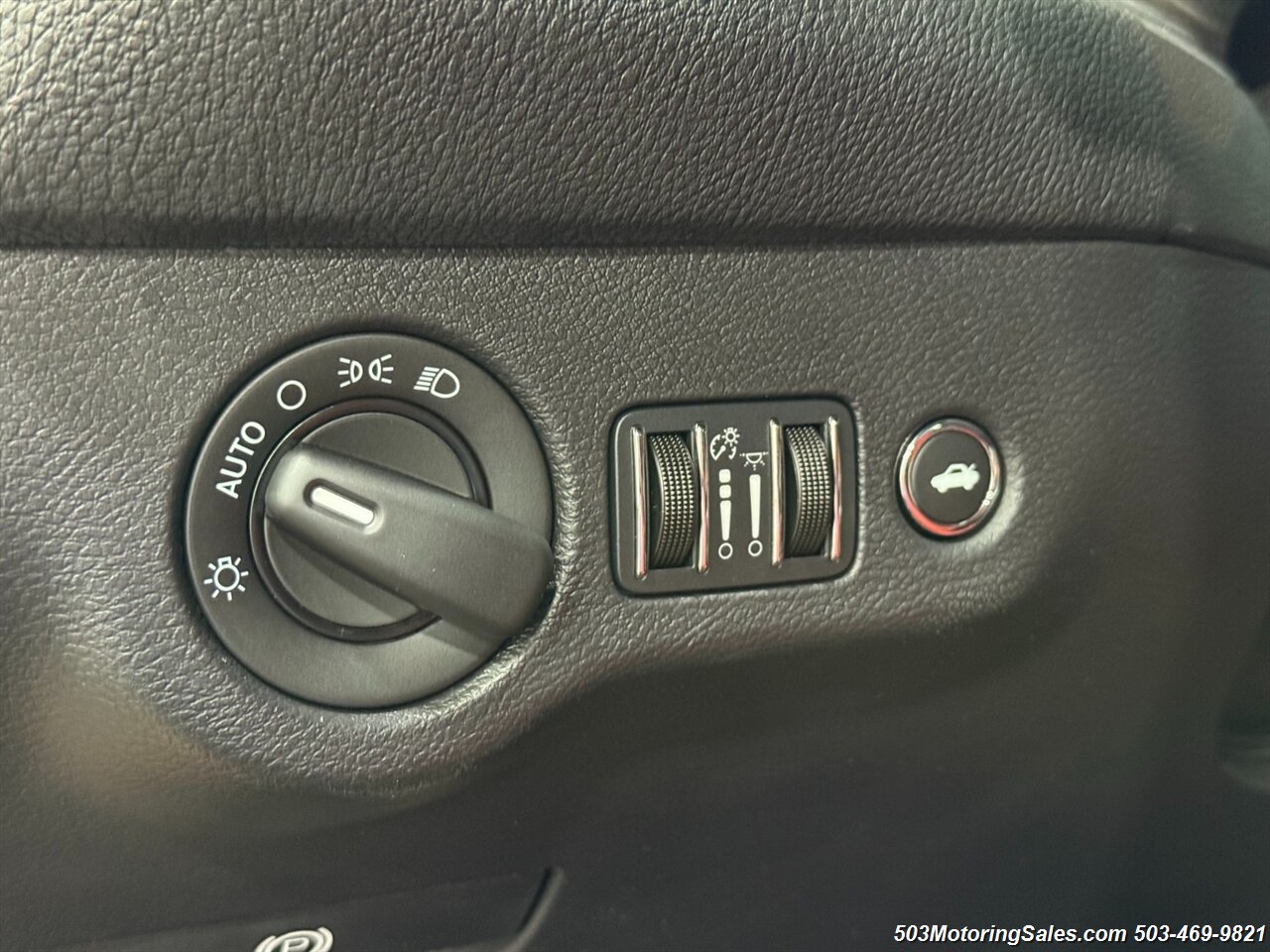 2015 Dodge Challenger SRT Hellcat - Photo 44 - Beaverton, OR 97005