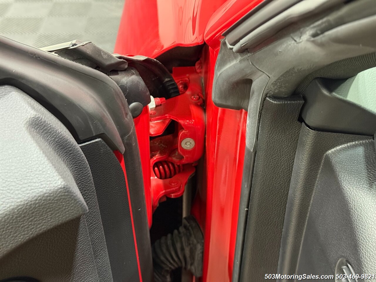 2015 Dodge Challenger SRT Hellcat - Photo 30 - Beaverton, OR 97005