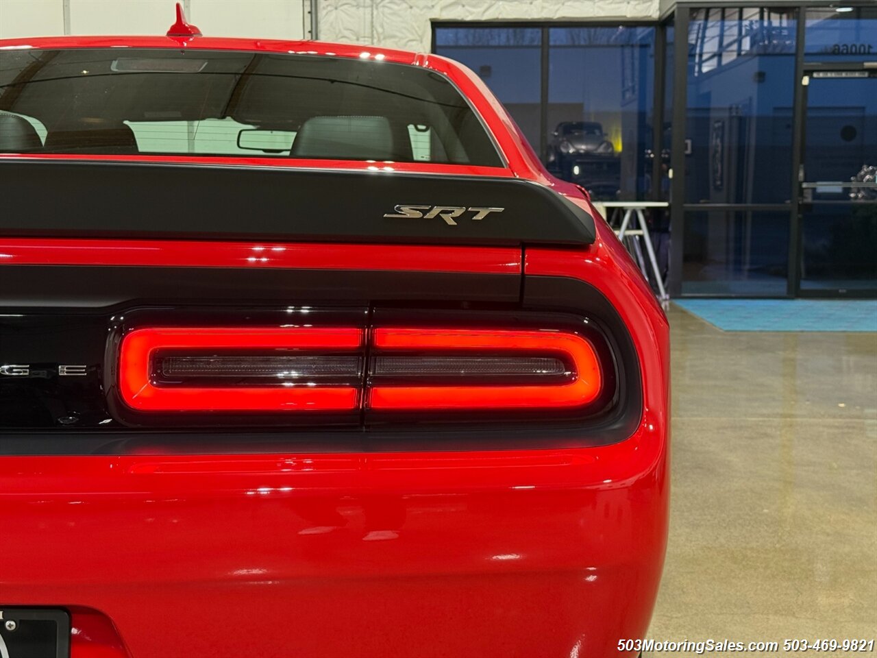 2015 Dodge Challenger SRT Hellcat - Photo 11 - Beaverton, OR 97005