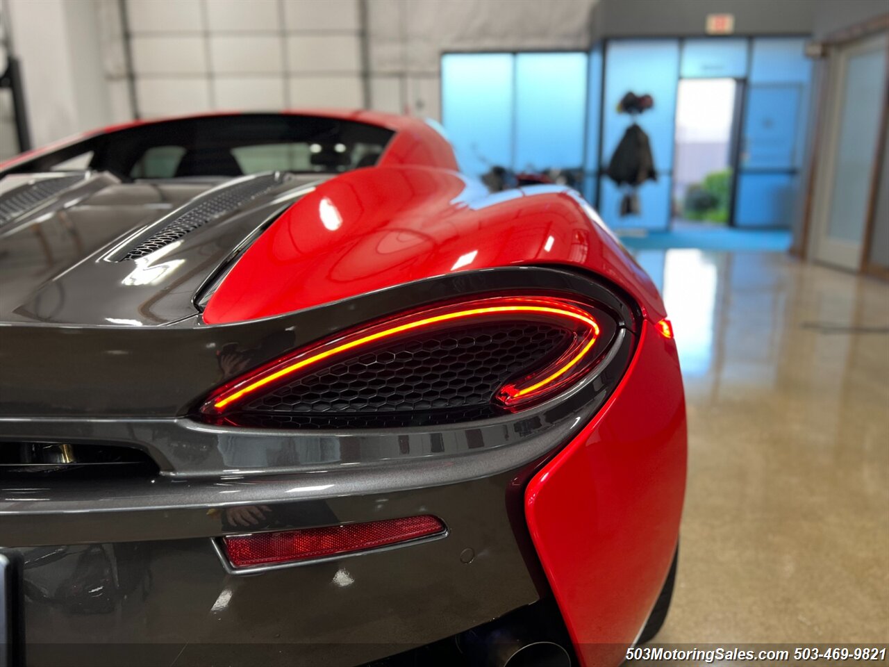 2016 McLaren 570S   - Photo 33 - Beaverton, OR 97005