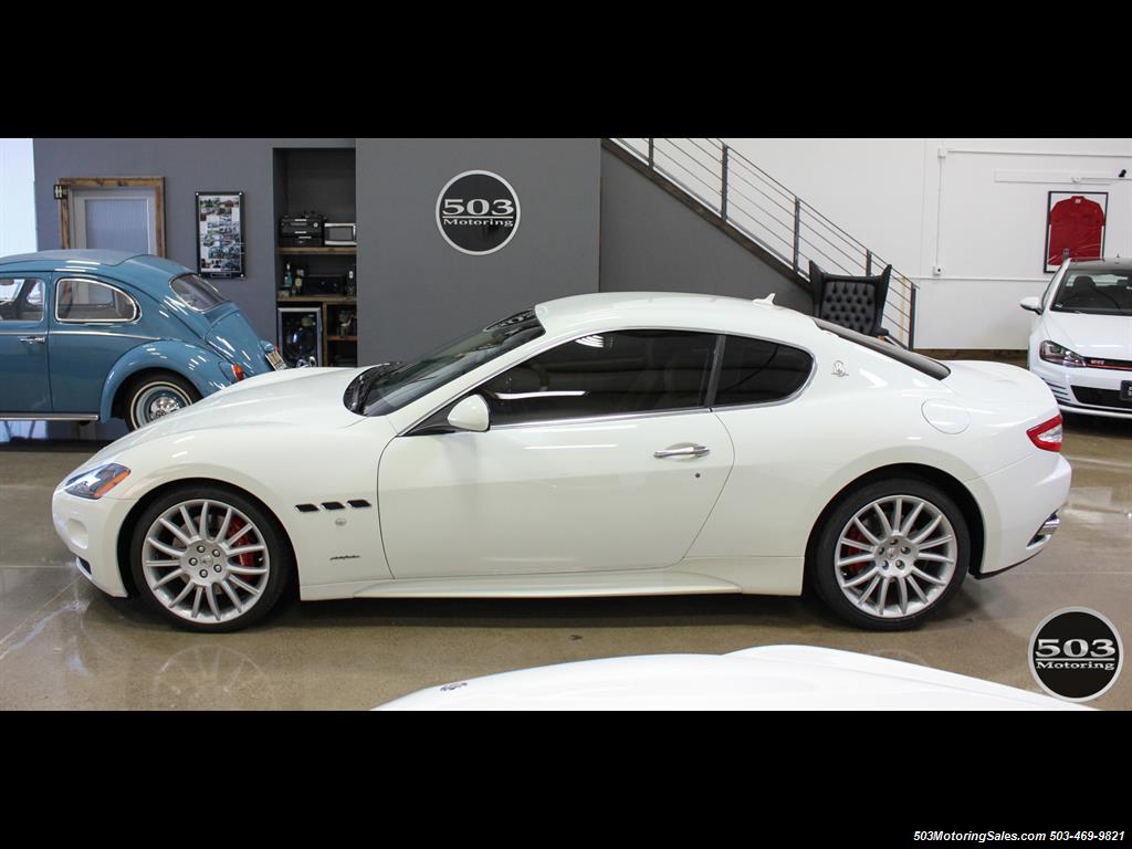 2010 Maserati GranTurismo S Automatic; One Owner w/ Only 8k Miles!   - Photo 2 - Beaverton, OR 97005