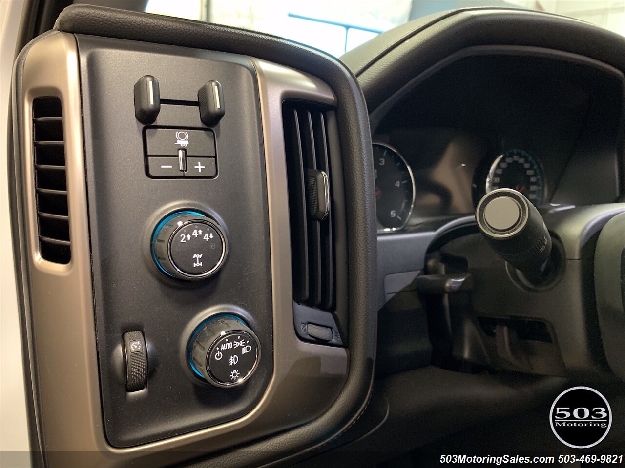 2019 GMC Sierra 3500 Denali Dually DRW   - Photo 43 - Beaverton, OR 97005