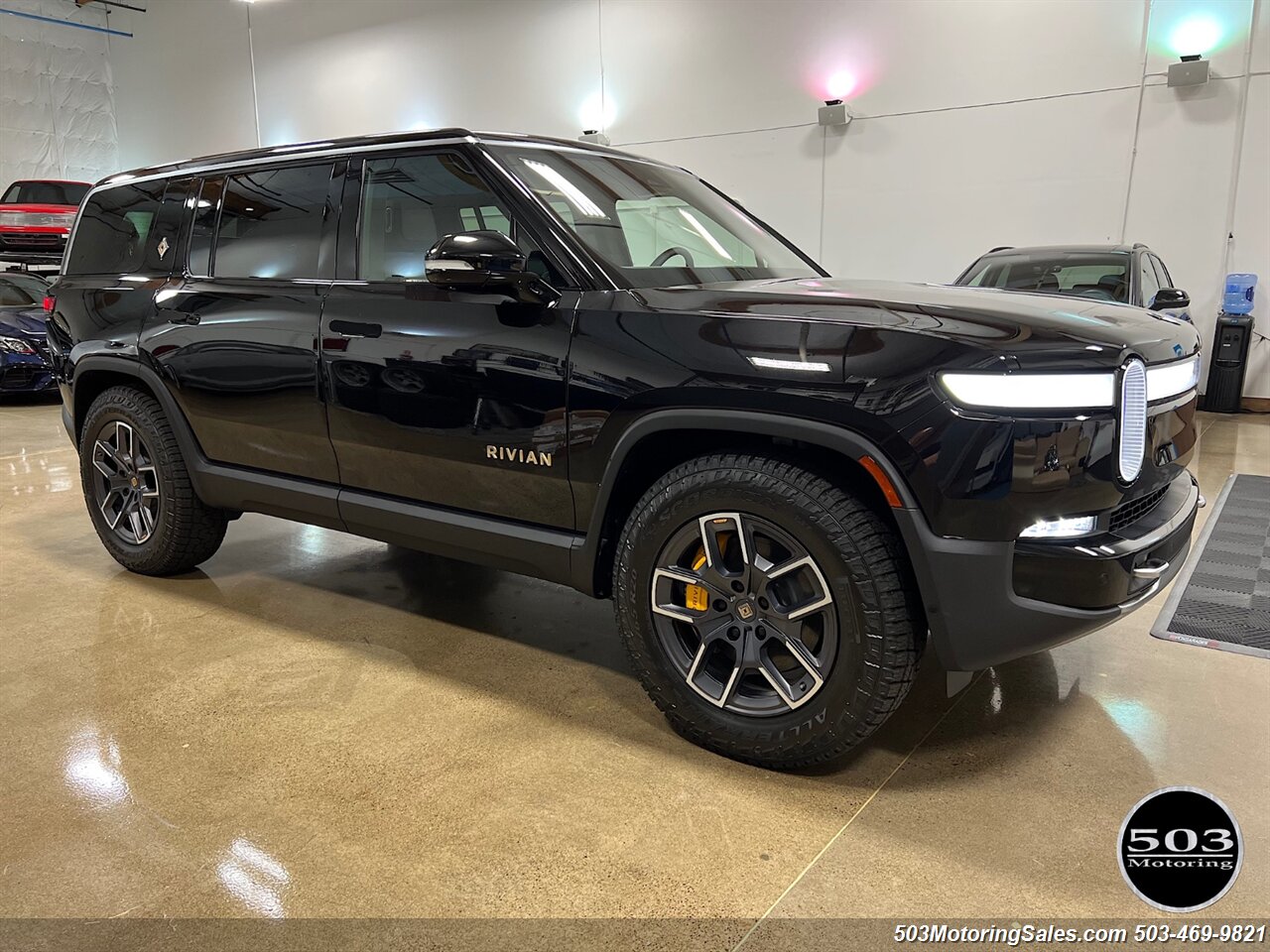 2022 Rivian R1S Launch Edition  MIDNIGHT/ASH - Photo 28 - Beaverton, OR 97005