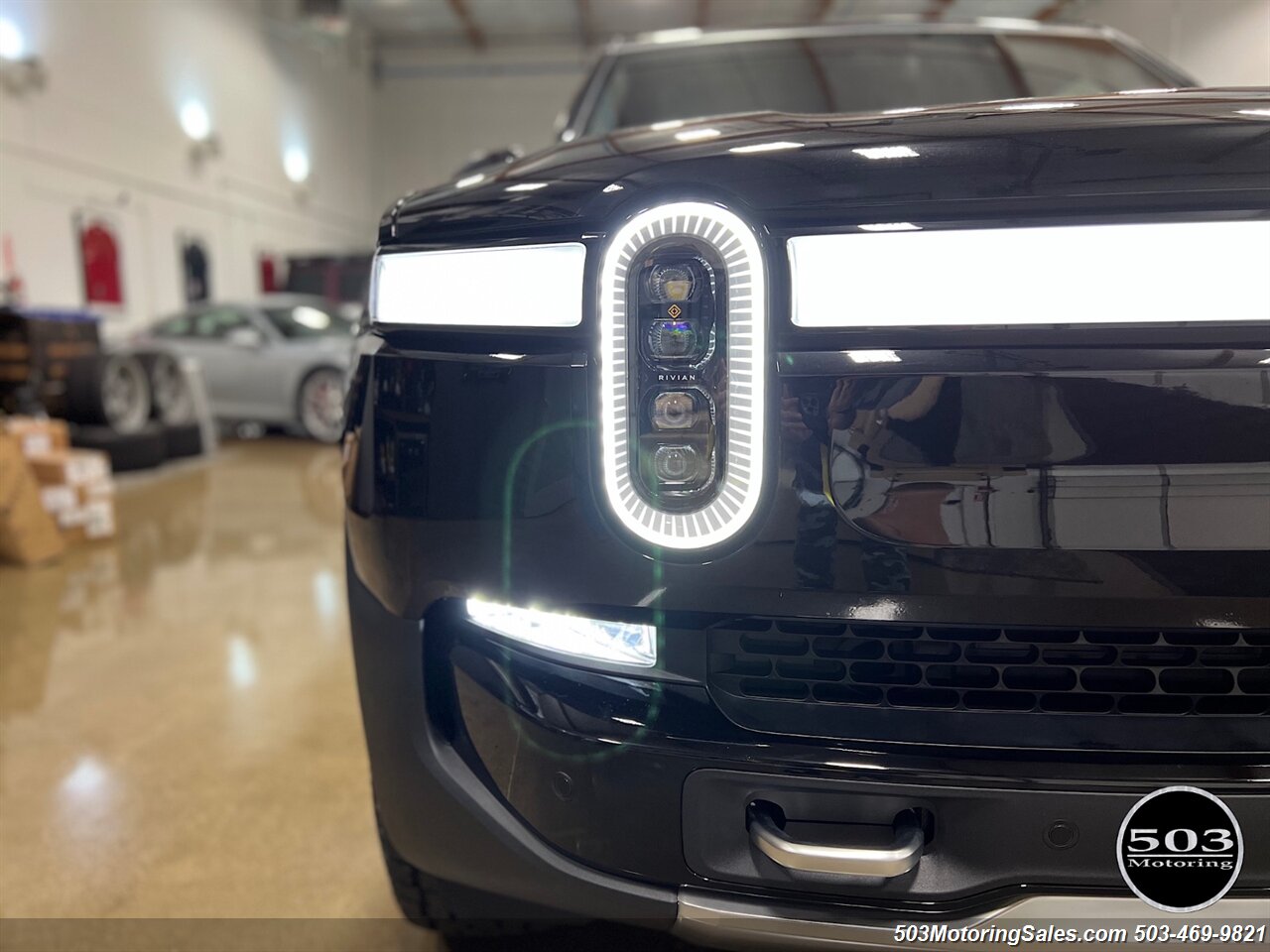 2022 Rivian R1S Launch Edition  MIDNIGHT/ASH - Photo 25 - Beaverton, OR 97005