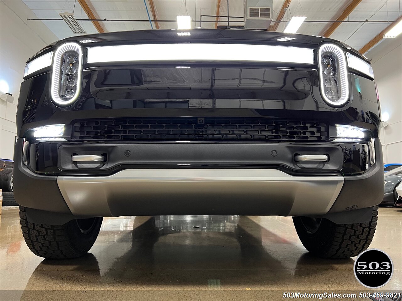 2022 Rivian R1S Launch Edition  MIDNIGHT/ASH - Photo 17 - Beaverton, OR 97005