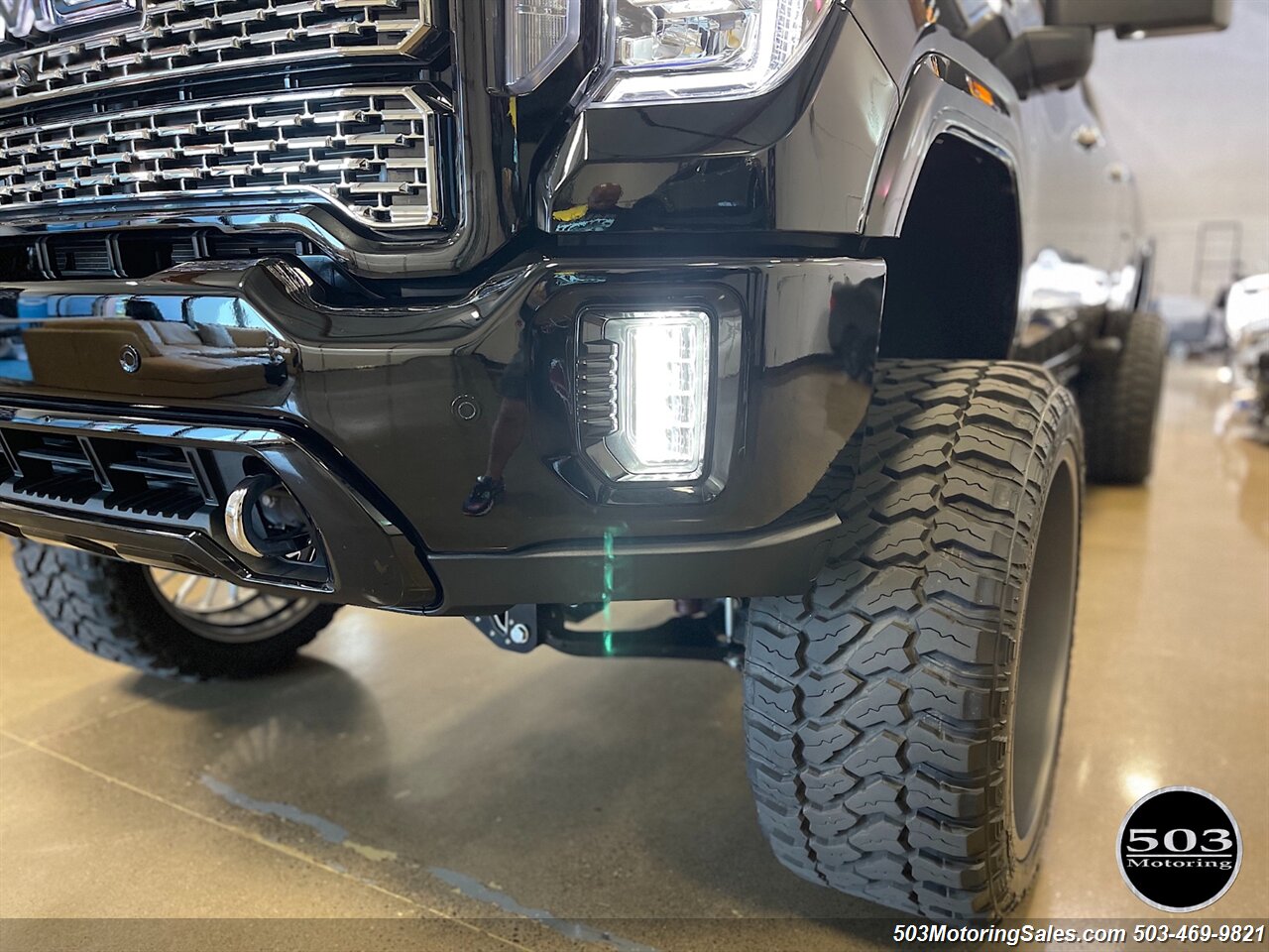 2020 GMC Sierra 3500 Denali   - Photo 17 - Beaverton, OR 97005