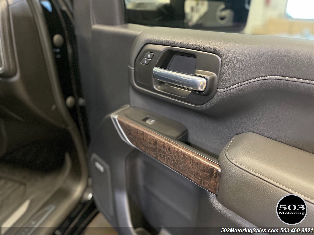 2020 GMC Sierra 3500 Denali   - Photo 98 - Beaverton, OR 97005