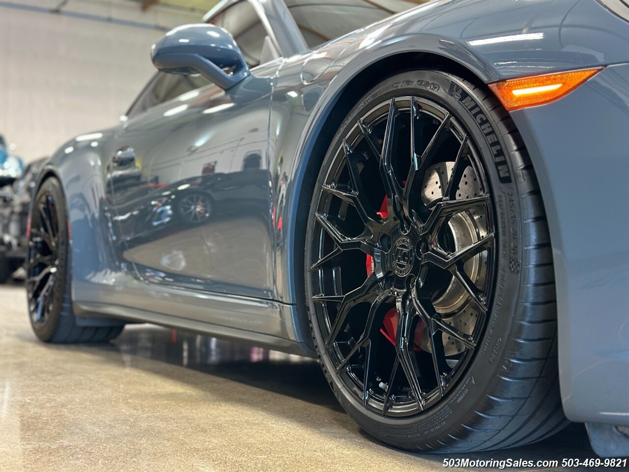 2017 Porsche 911 Carrera 4S   - Photo 2 - Beaverton, OR 97005