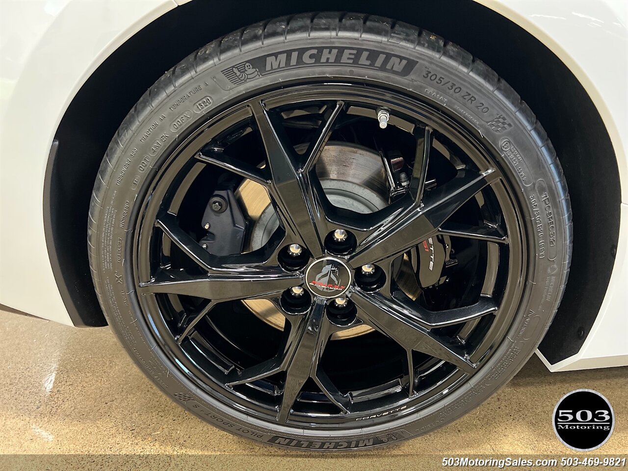 2021 Chevrolet Corvette Stingray   - Photo 9 - Beaverton, OR 97005