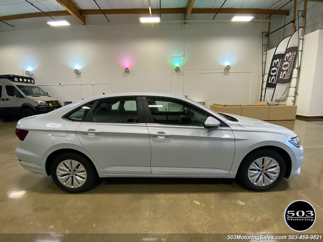 2019 Volkswagen Jetta 1.4T S 6-speed Manual   - Photo 19 - Beaverton, OR 97005