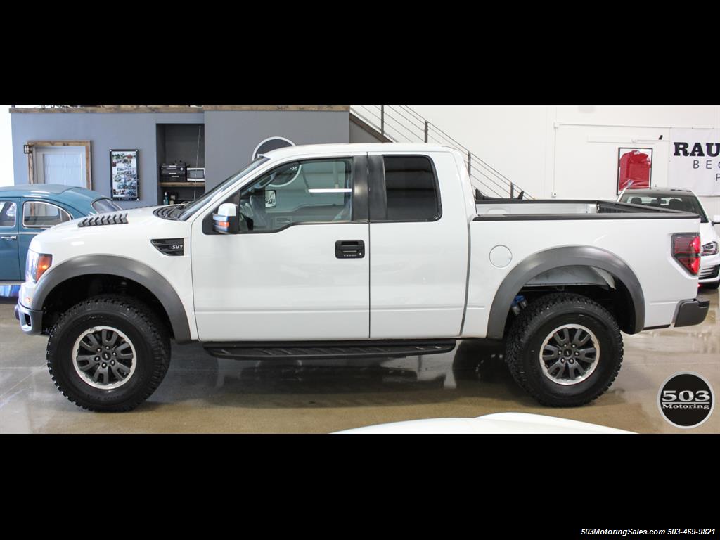 2010 Ford F-150 SVT Raptor; White/Black w/ Only 17k Miles!   - Photo 2 - Beaverton, OR 97005