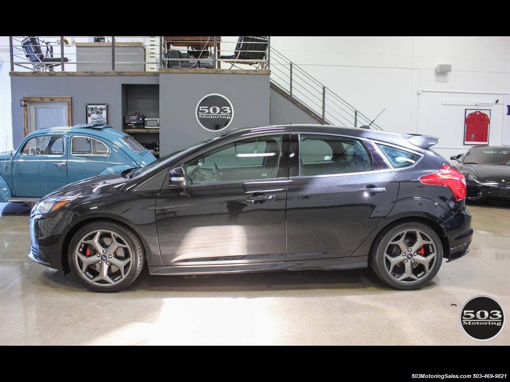 2014 Ford Focus ST; One Owner, Loaded Tuxedo Black/Black!   - Photo 2 - Beaverton, OR 97005