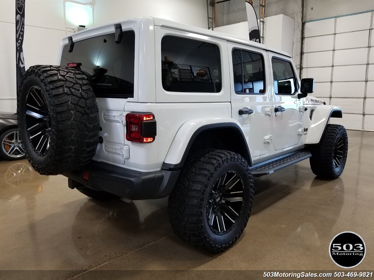 2018 Jeep Wrangler Unlimited Rubicon   - Photo 3 - Beaverton, OR 97005