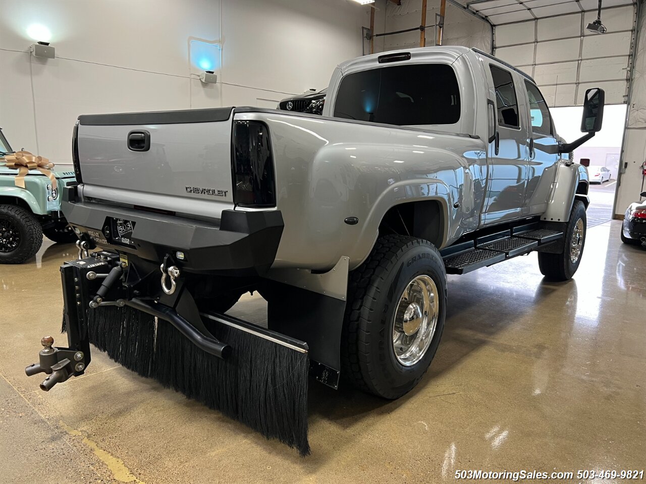 2007 Chevrolet KODIAK C4500   - Photo 9 - Beaverton, OR 97005