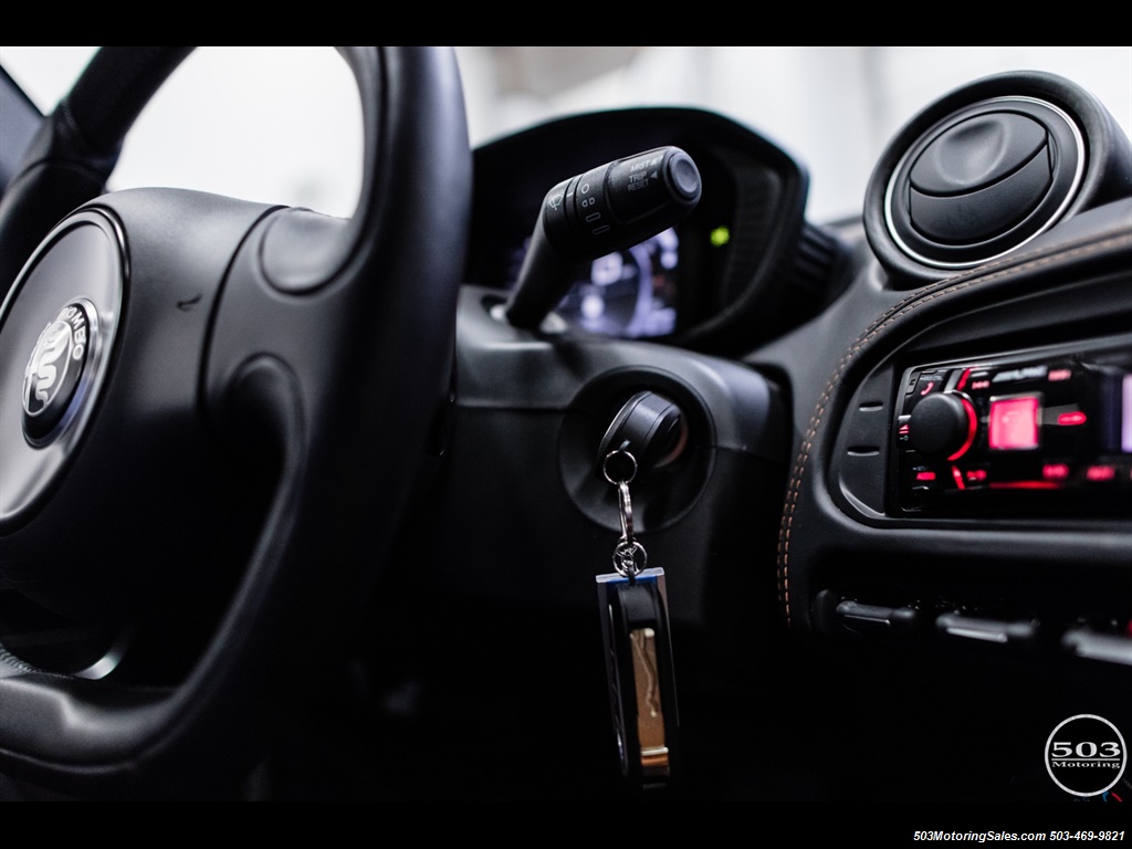 2017 Alfa Romeo 4C Coupe   - Photo 43 - Beaverton, OR 97005