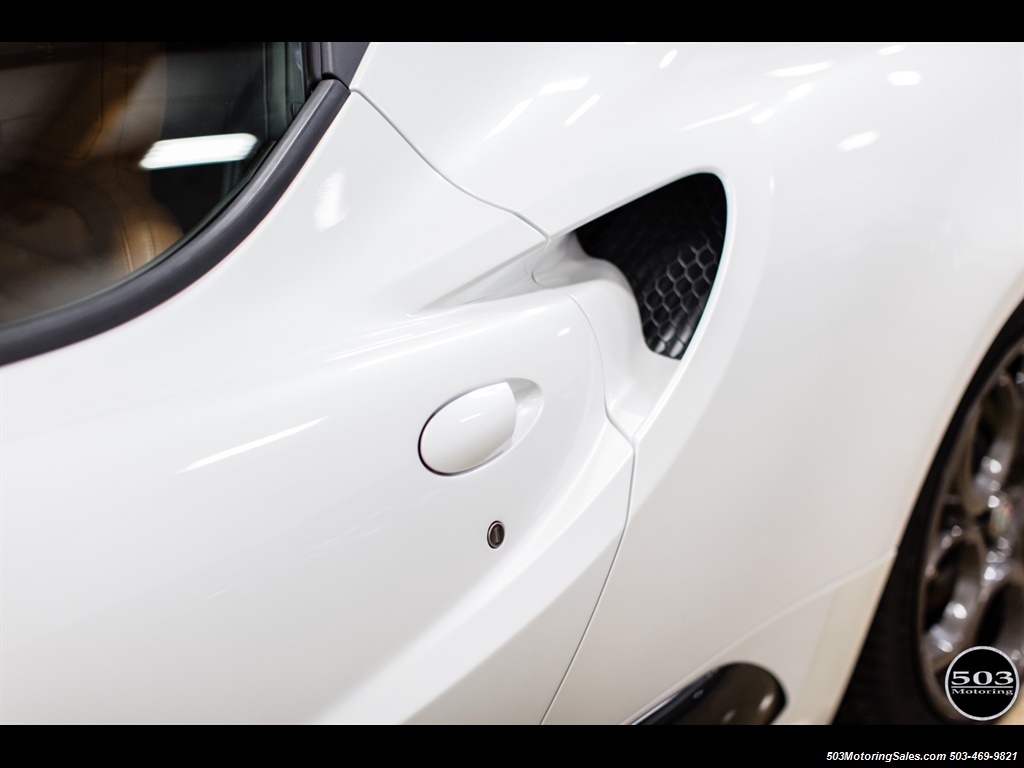 2017 Alfa Romeo 4C Coupe   - Photo 18 - Beaverton, OR 97005