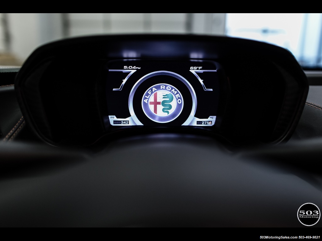 2017 Alfa Romeo 4C Coupe   - Photo 36 - Beaverton, OR 97005