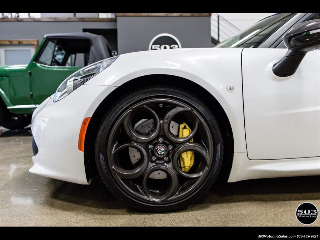 2017 Alfa Romeo 4C Coupe   - Photo 14 - Beaverton, OR 97005