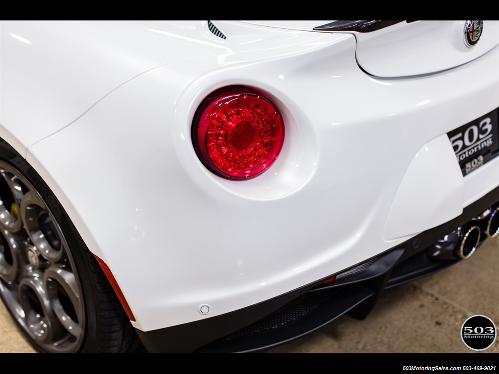 2017 Alfa Romeo 4C Coupe   - Photo 20 - Beaverton, OR 97005