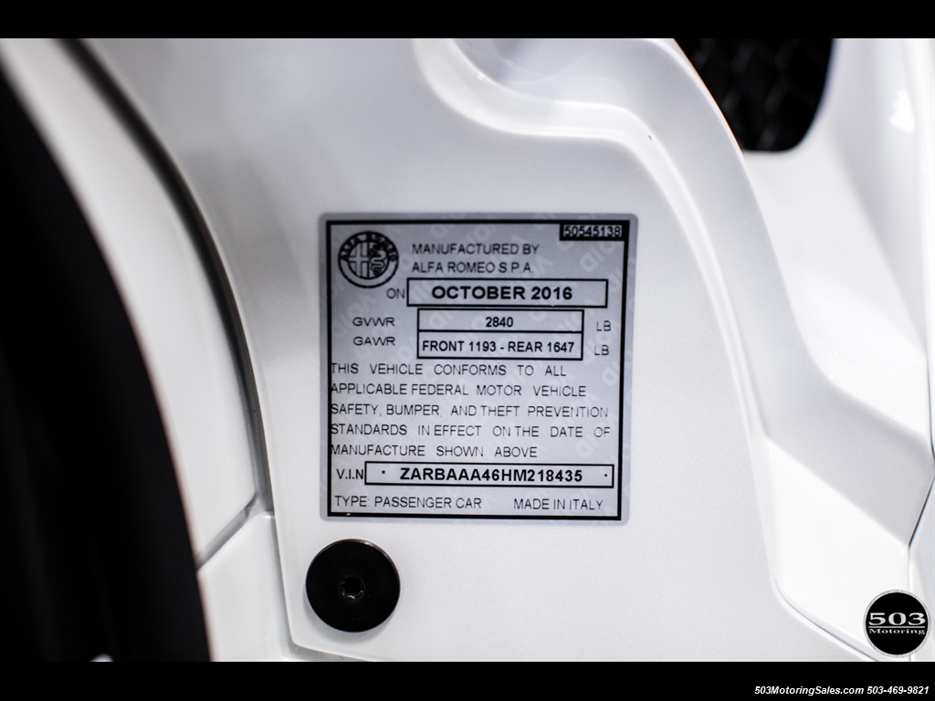 2017 Alfa Romeo 4C Coupe   - Photo 59 - Beaverton, OR 97005