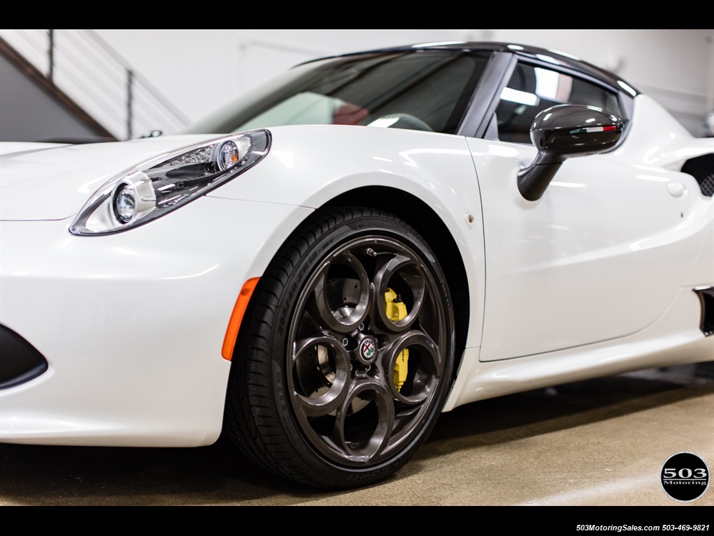 2017 Alfa Romeo 4C Coupe   - Photo 17 - Beaverton, OR 97005