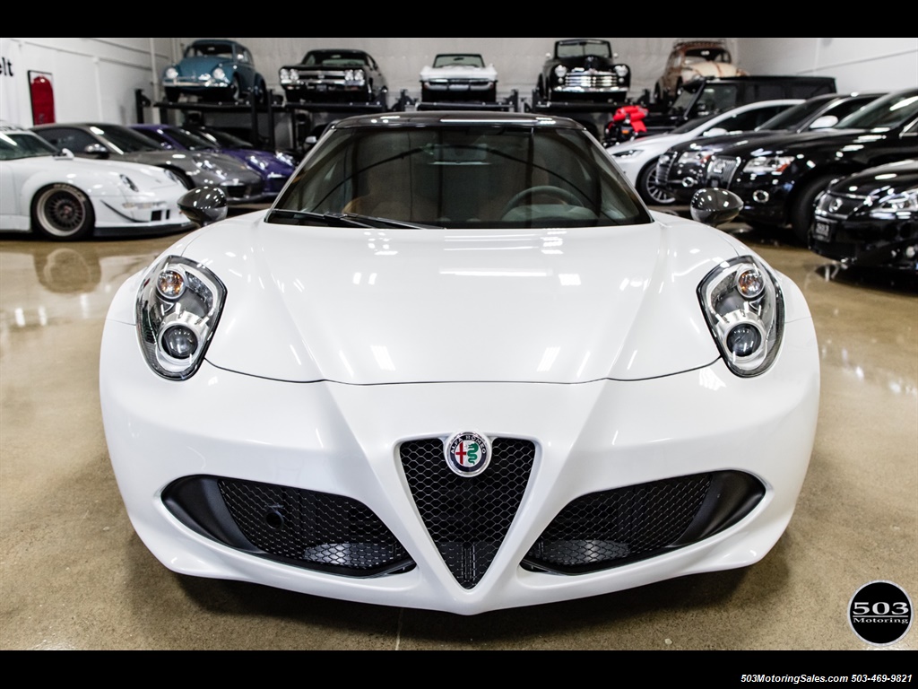 2017 Alfa Romeo 4C Coupe   - Photo 3 - Beaverton, OR 97005