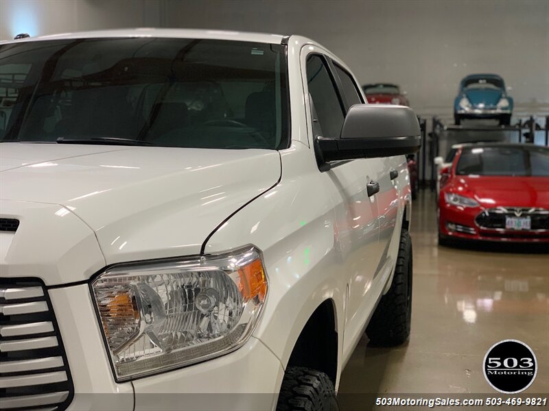 2015 Toyota Tundra Platinum 5.7L V8   - Photo 8 - Beaverton, OR 97005