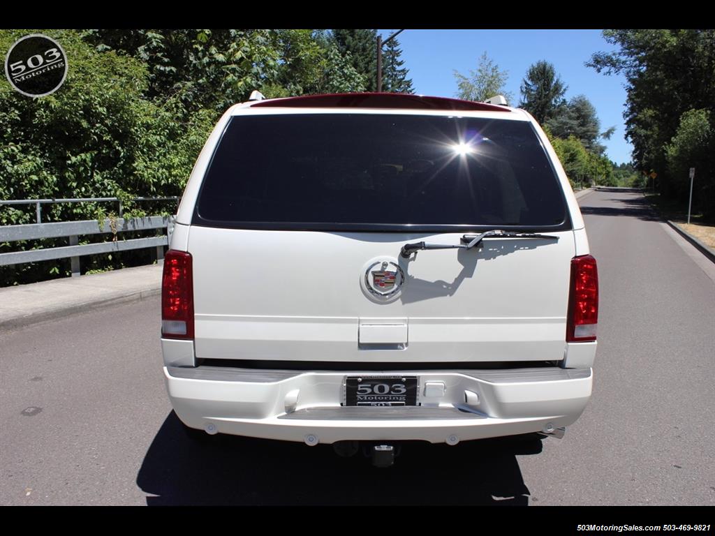 2003 Cadillac Escalade AWD-Luxury   - Photo 2 - Beaverton, OR 97005