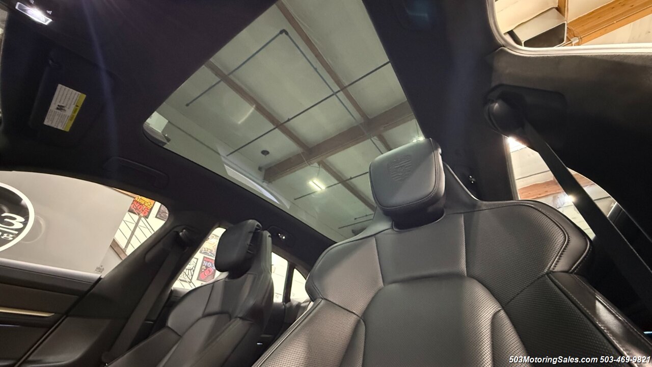 2022 Porsche Taycan Turbo S Cross Turismo   - Photo 45 - Beaverton, OR 97005