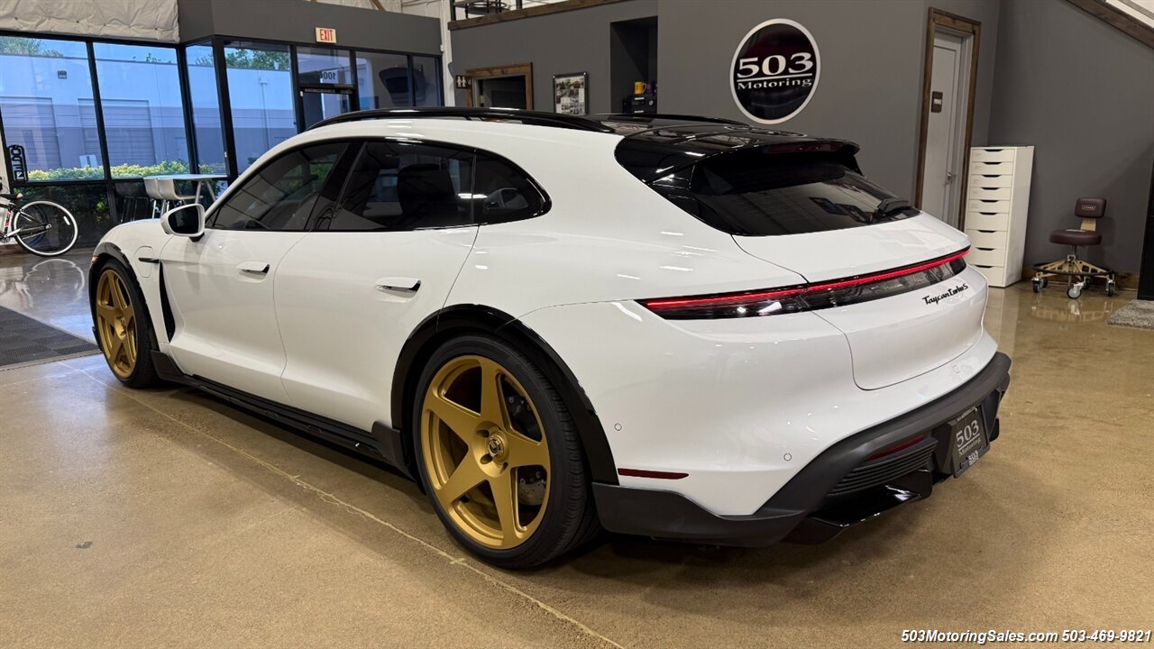 2022 Porsche Taycan Turbo S Cross Turismo   - Photo 10 - Beaverton, OR 97005