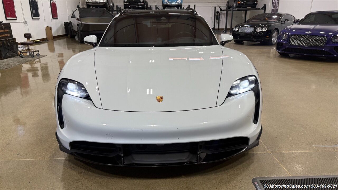 2022 Porsche Taycan Turbo S Cross Turismo   - Photo 17 - Beaverton, OR 97005