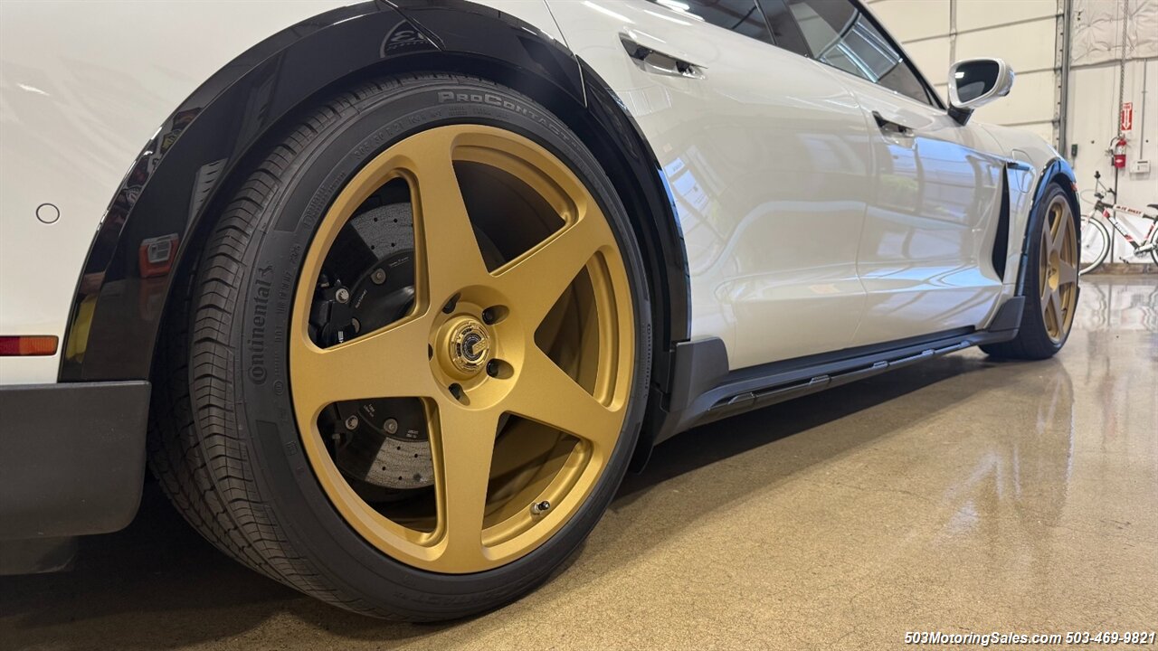 2022 Porsche Taycan Turbo S Cross Turismo   - Photo 16 - Beaverton, OR 97005