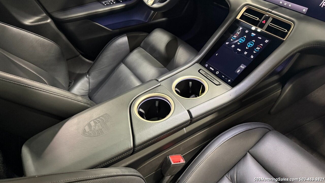 2022 Porsche Taycan Turbo S Cross Turismo   - Photo 8 - Beaverton, OR 97005