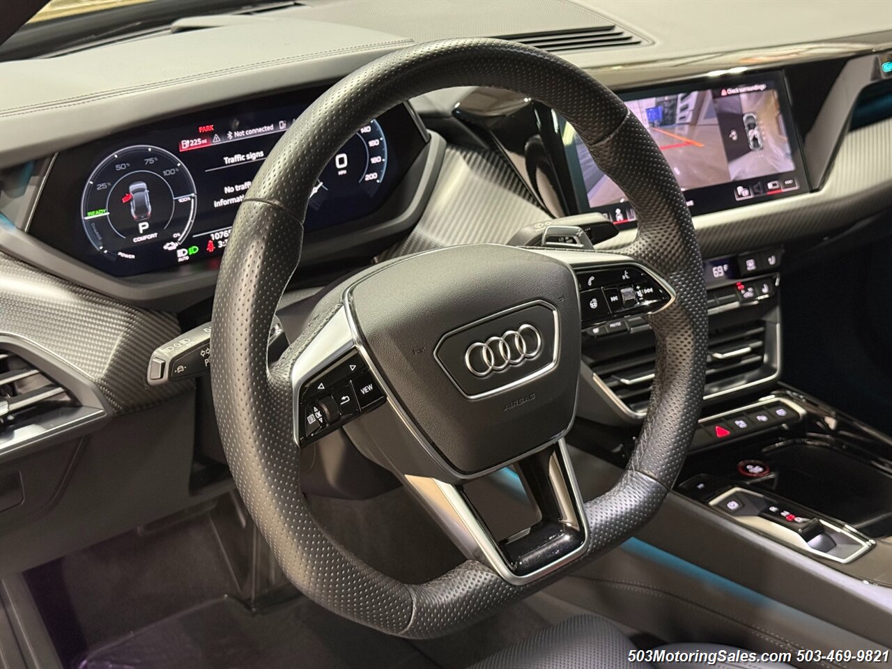 2022 Audi e-tron GT quattro Prestige   - Photo 2 - Beaverton, OR 97005