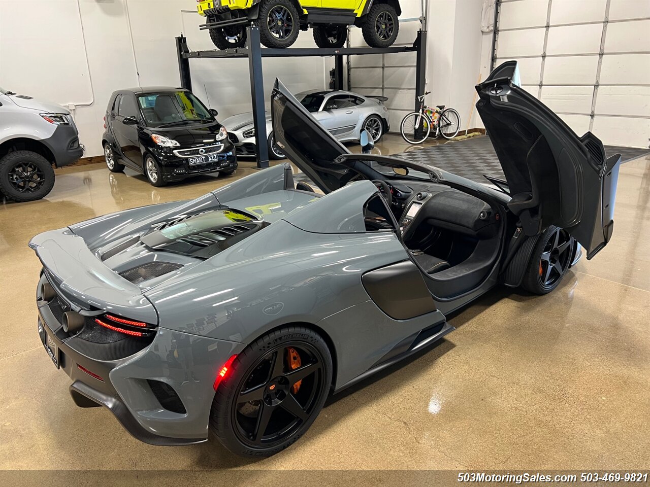 2016 McLaren 675LT Spider;   - Photo 10 - Beaverton, OR 97005