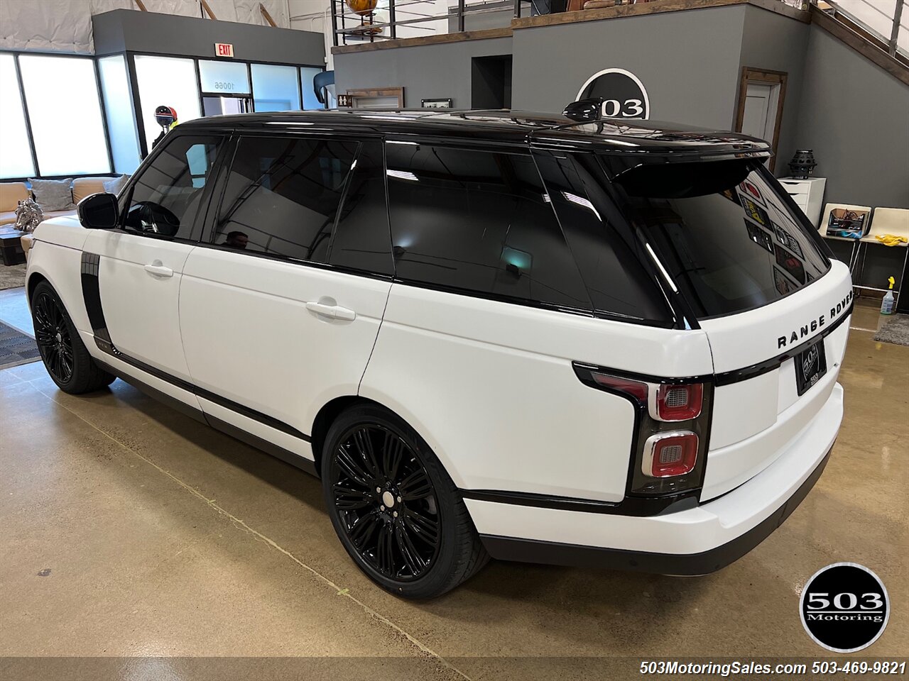 2018 Land Rover Range Rover Supercharged LWB   - Photo 9 - Beaverton, OR 97005