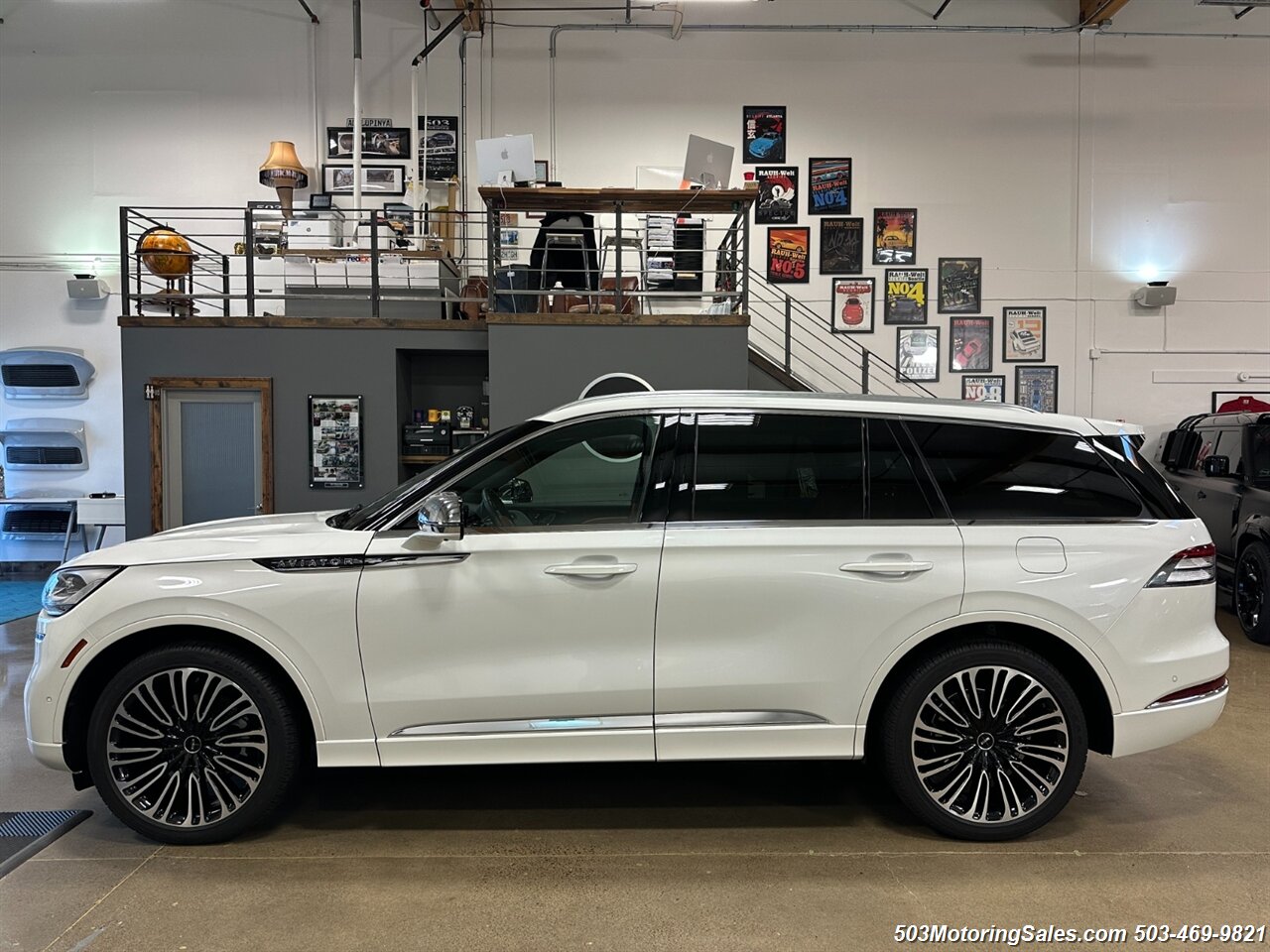 2020 Lincoln Aviator Black Label   - Photo 5 - Beaverton, OR 97005