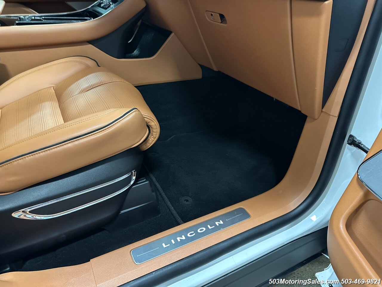 2020 Lincoln Aviator Black Label   - Photo 120 - Beaverton, OR 97005