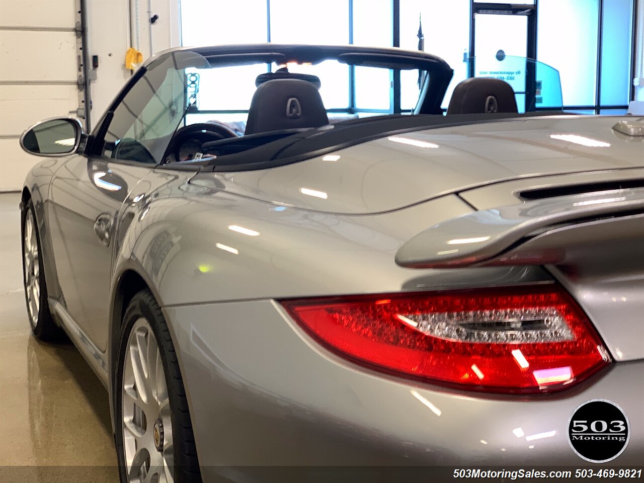 2011 Porsche 911 Turbo S   - Photo 45 - Beaverton, OR 97005