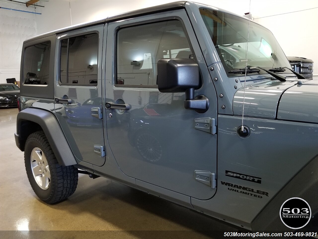 2015 Jeep Wrangler Unlimited Sport   - Photo 34 - Beaverton, OR 97005