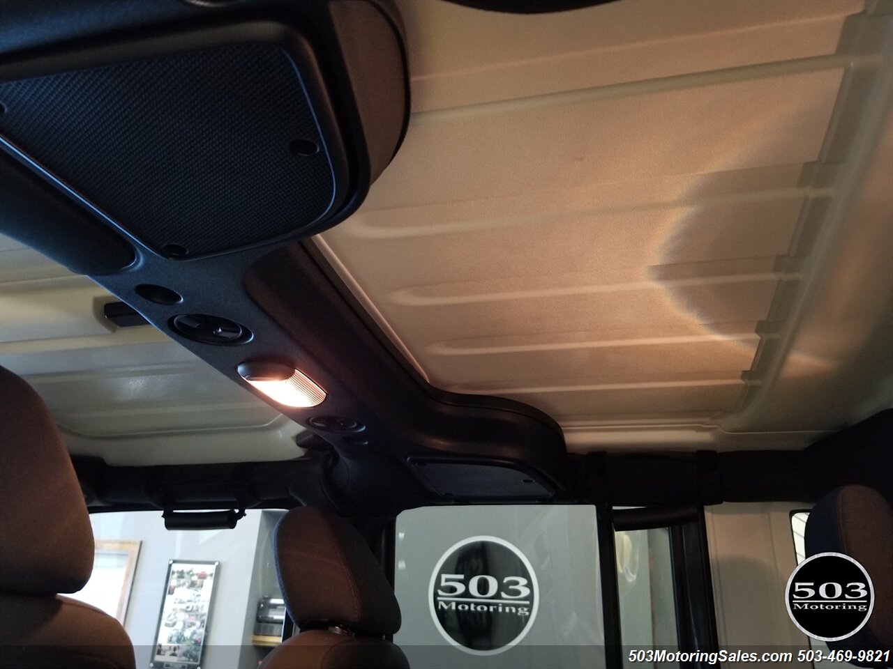 2015 Jeep Wrangler Unlimited Sport   - Photo 13 - Beaverton, OR 97005