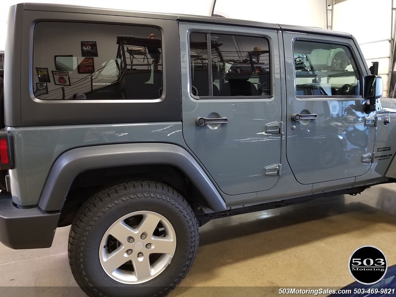 2015 Jeep Wrangler Unlimited Sport   - Photo 32 - Beaverton, OR 97005