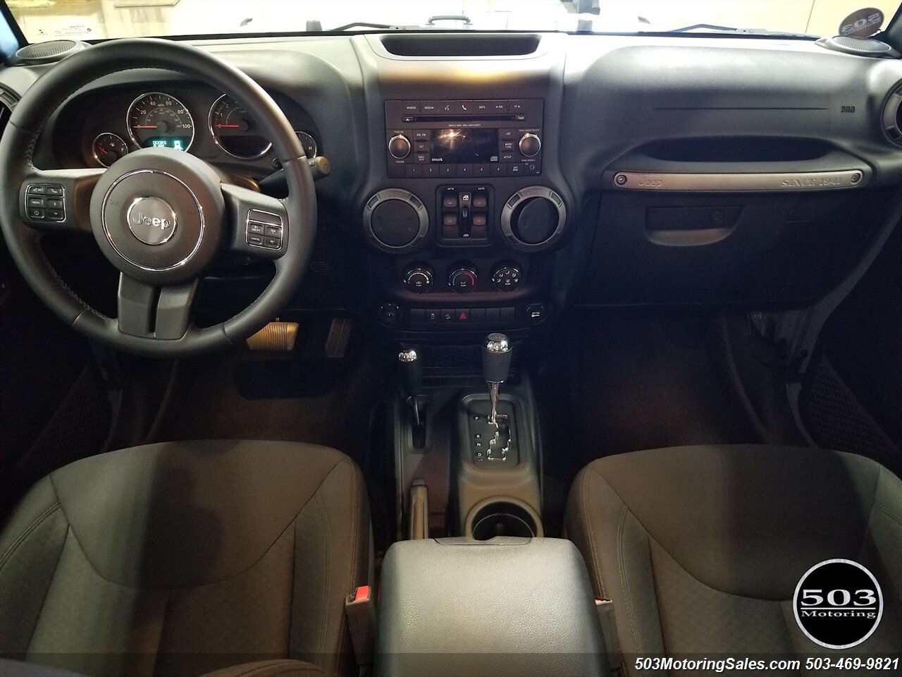 2015 Jeep Wrangler Unlimited Sport   - Photo 2 - Beaverton, OR 97005