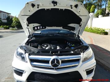 2015 Mercedes-Benz GL 550 4MATIC   - Photo 18 - South San Francisco, CA 94080