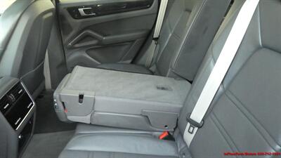 2021 Porsche Cayenne S   - Photo 41 - South San Francisco, CA 94080