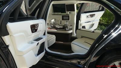 2020 Limousine Lincoln Continental Livery   - Photo 25 - South San Francisco, CA 94080