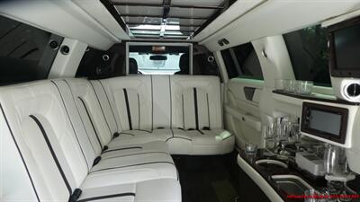 2020 Limousine Lincoln Continental Livery   - Photo 29 - South San Francisco, CA 94080